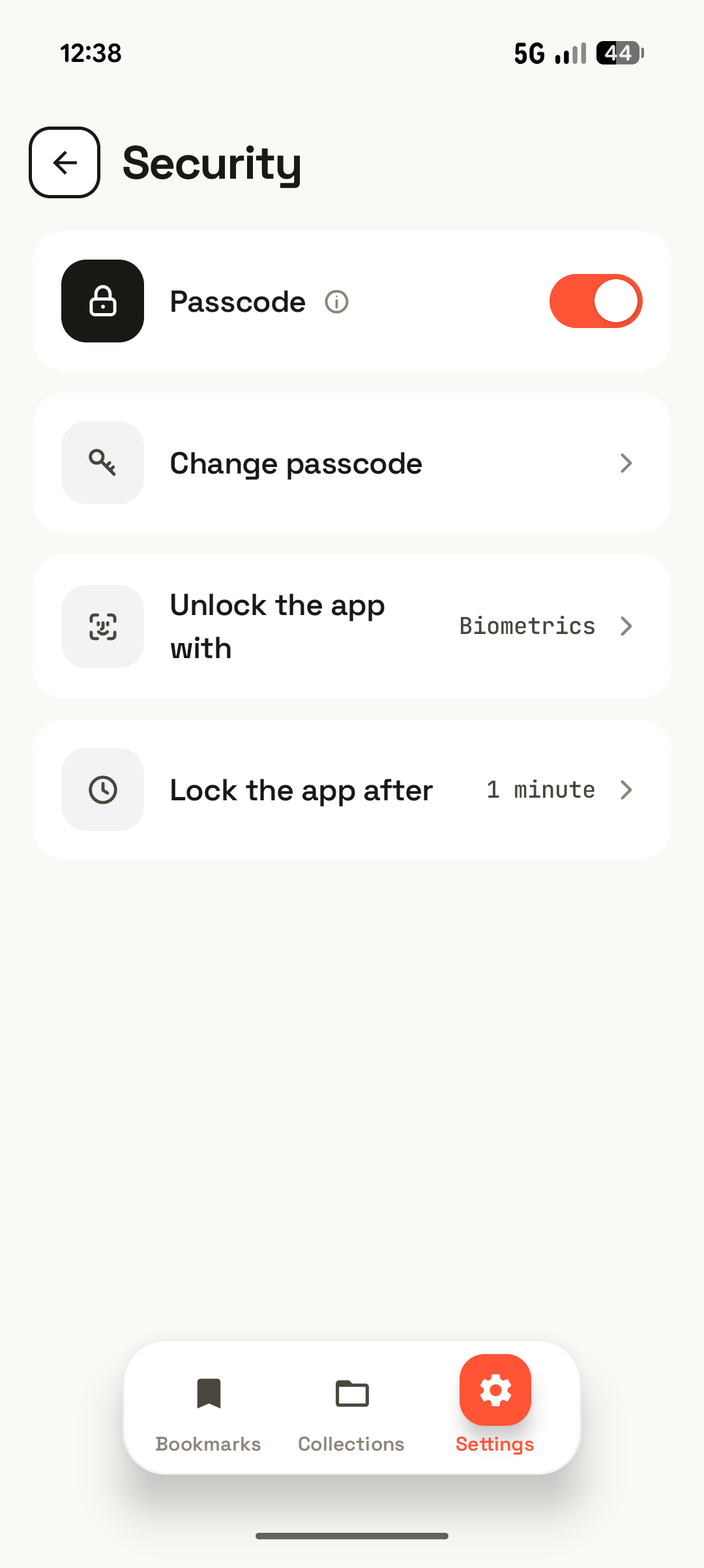 The Security screen: a passcode toggle, change passcode, biometric unlock, and an auto-lock timeout.